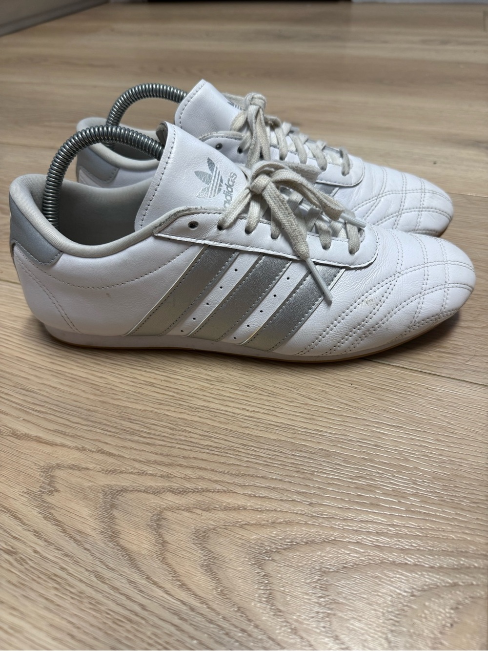 Adidas Taekwondo Cloud White Silver Metallic Gum JS1192 (Women's)
Size 9
